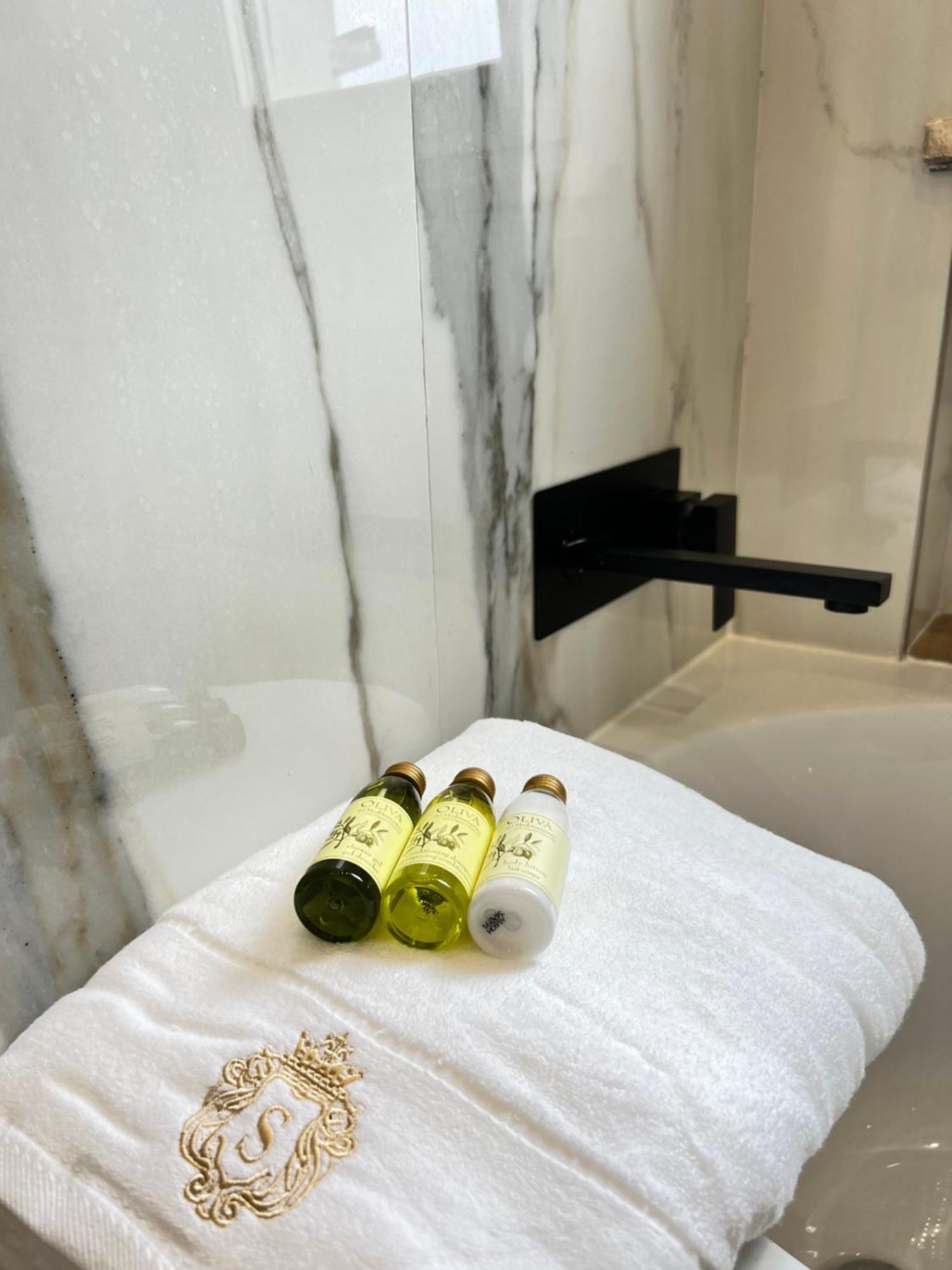 Milan Boutique Villa باديرنو دونيانو المظهر الخارجي الصورة